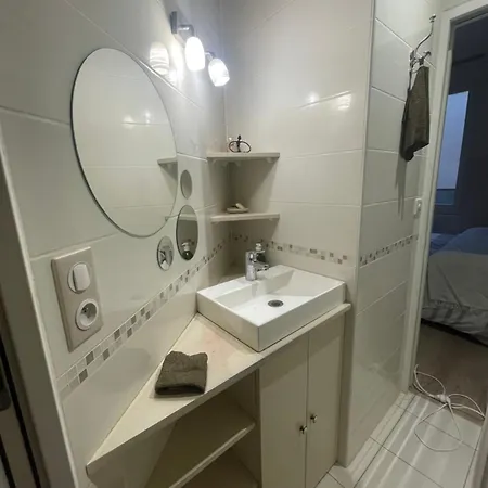 Cosy En Plein-centre Historique * 拉罗歇尔